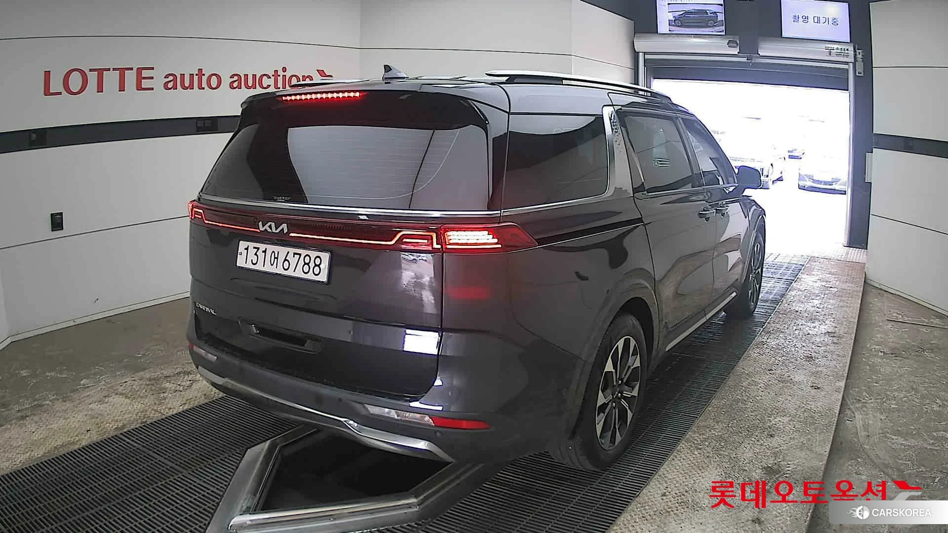 Kia Carnival Limousine id 3875728 из Кореи 11