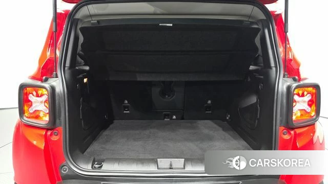 Jeep Renegade id 4636445 из Кореи 11