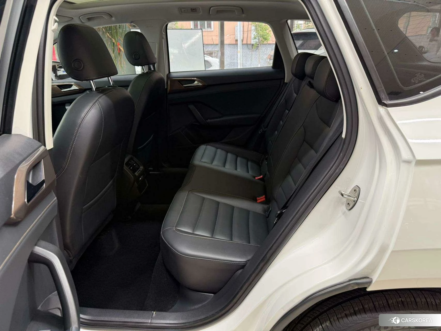Volkswagen Tuyue id 4468104 из Китая 11