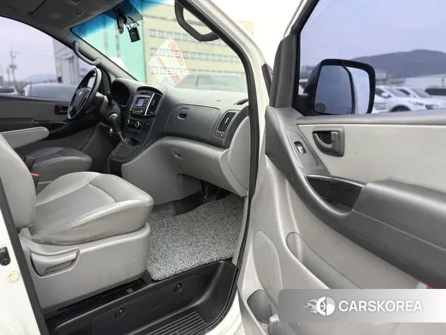 Hyundai The New Grand Starex id 3484748 из Кореи 11