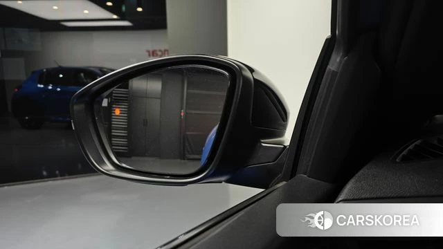 Peugeot e-208 second Generation id 4194570 из Кореи 11