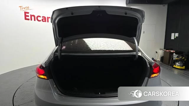 Hyundai Avante AD id 4180802 из Кореи 11