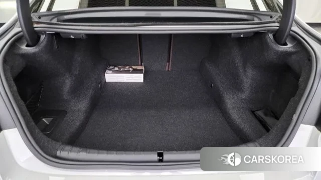 BMW 5 Series (G30) id 3752655 из Кореи 11