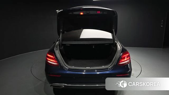 Mercedes-Benz E-Class W213 id 4620362 из Кореи 11