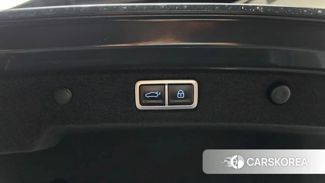 Hyundai Grandeur Hybrid (GN7) id 3876920 из Кореи 11