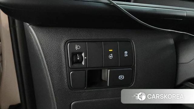 Hyundai Staria id 4308315 из Кореи 11