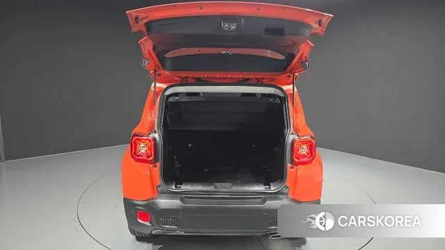 Jeep Renegade id 3740888 из Кореи 11