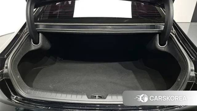 Hyundai Grandeur Hybrid (GN7) id 2930115 из Кореи 11