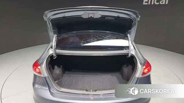 Hyundai Avante AD id 2986796 из Кореи 11