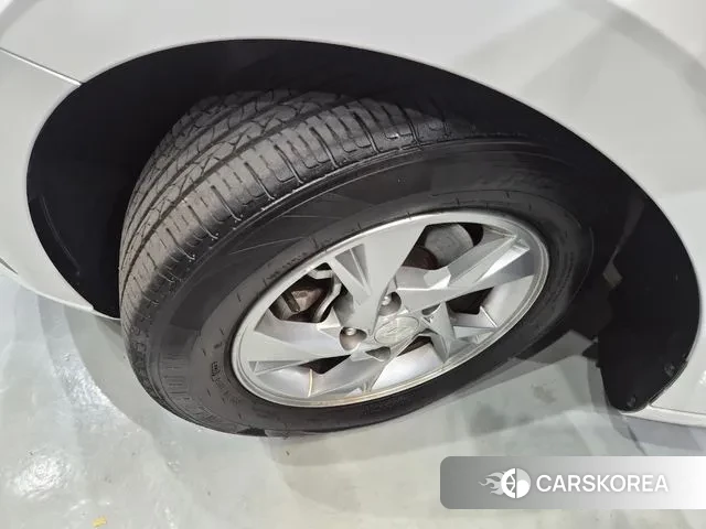 Hyundai Avante (CN7) id 3640431 из Кореи 11