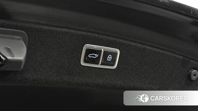 Genesis Electrified G80 (RG3) id 4835851 из Кореи 11