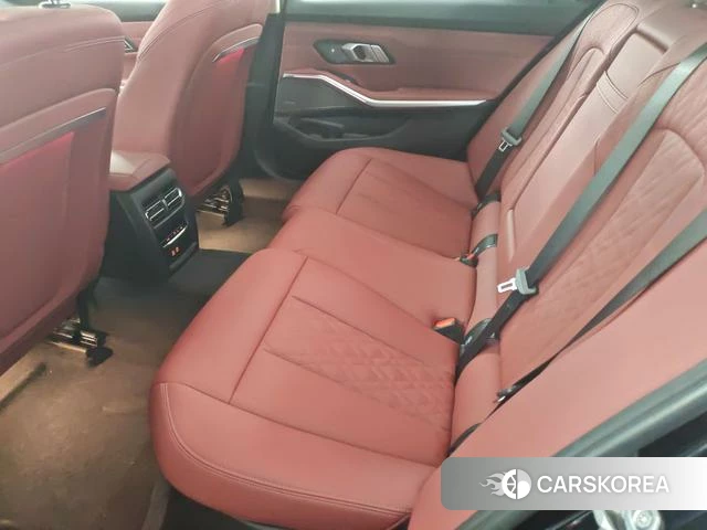 BMW 3 series id 4368304 из Китая 11