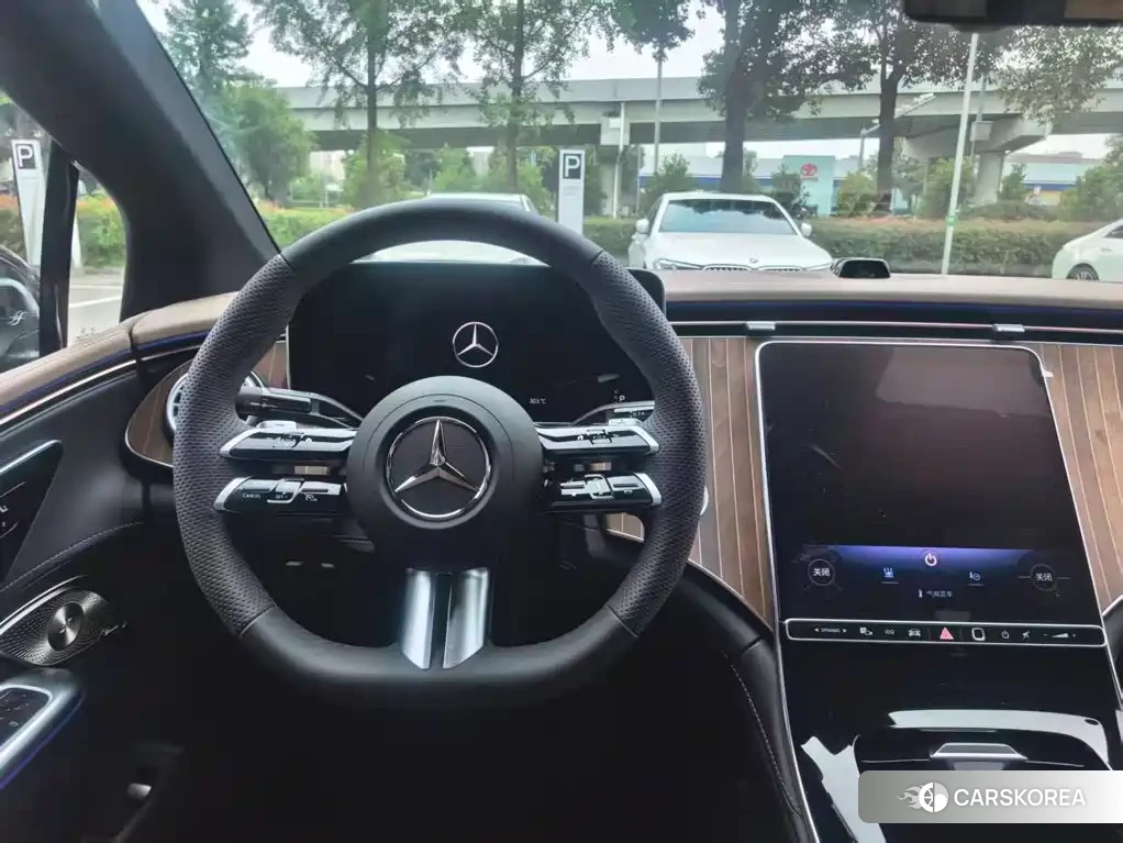 Mercedes-Benz EQE id 4628966 из Китая 11