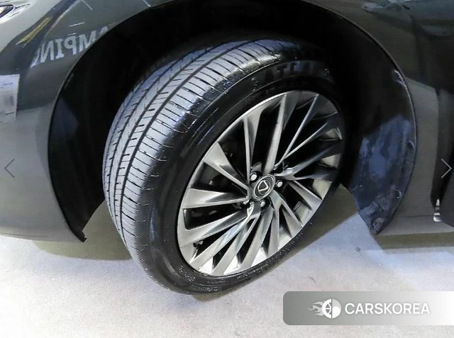 Lexus ES300h 7th generation id 4345569 из Кореи 11