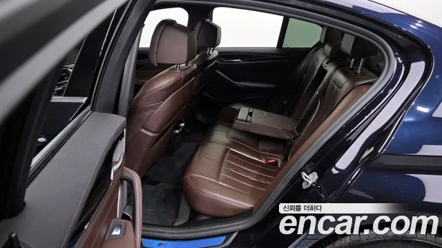 BMW 5 Series (G30) id 2863854 из Кореи 11