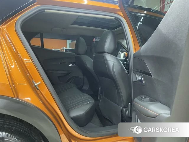 Peugeot 2008 id 3907952 из Китая 11