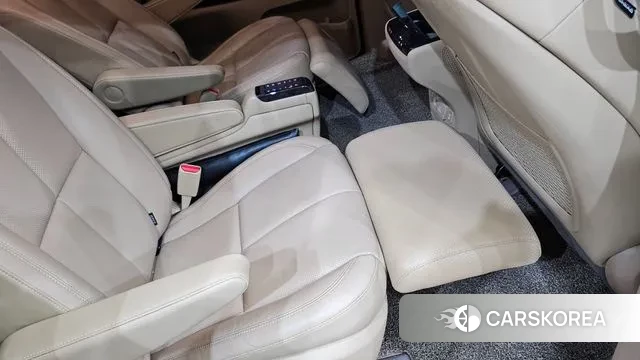 Kia The New Carnival id 2373449 из Кореи 11