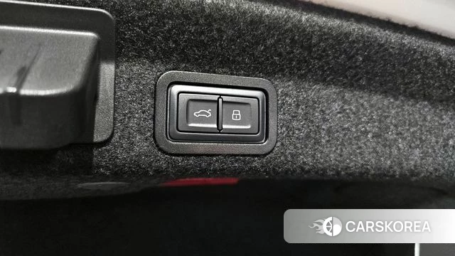 Audi A6 (C8) id 3904094 из Кореи 11