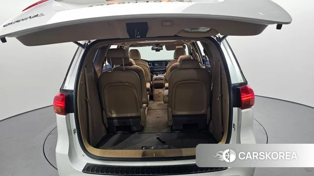 Kia All New Carnival id 4531143 из Кореи 11