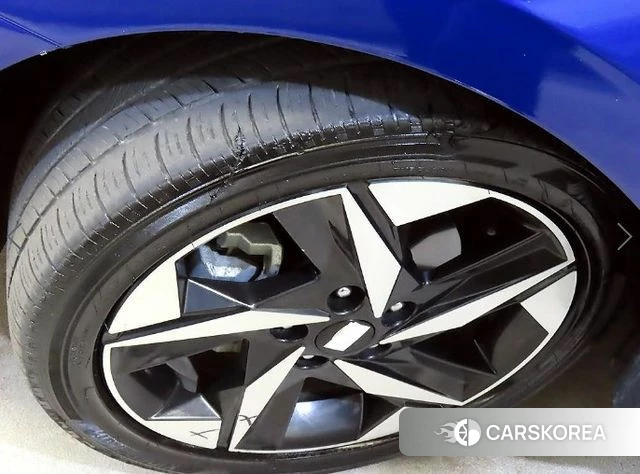 Hyundai Avante Hybrid (CN7) id 4211995 из Кореи 11