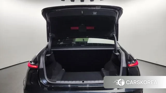 BMW 7 Series (G70) id 3016098 из Кореи 11