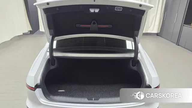 Hyundai Grandeur Hybrid (GN7) id 3770217 из Кореи 11