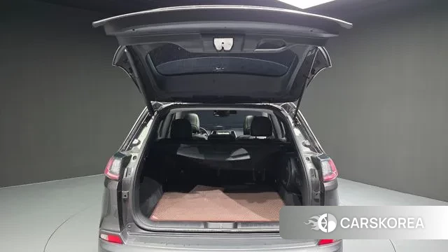 Jeep Cherokee (KL) id 3248797 из Кореи 11