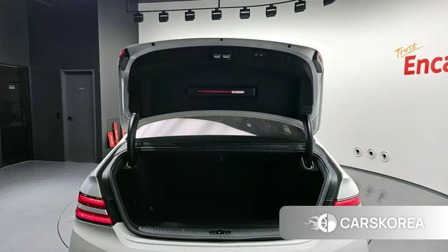 Genesis G90 id 3924501 из Кореи 11