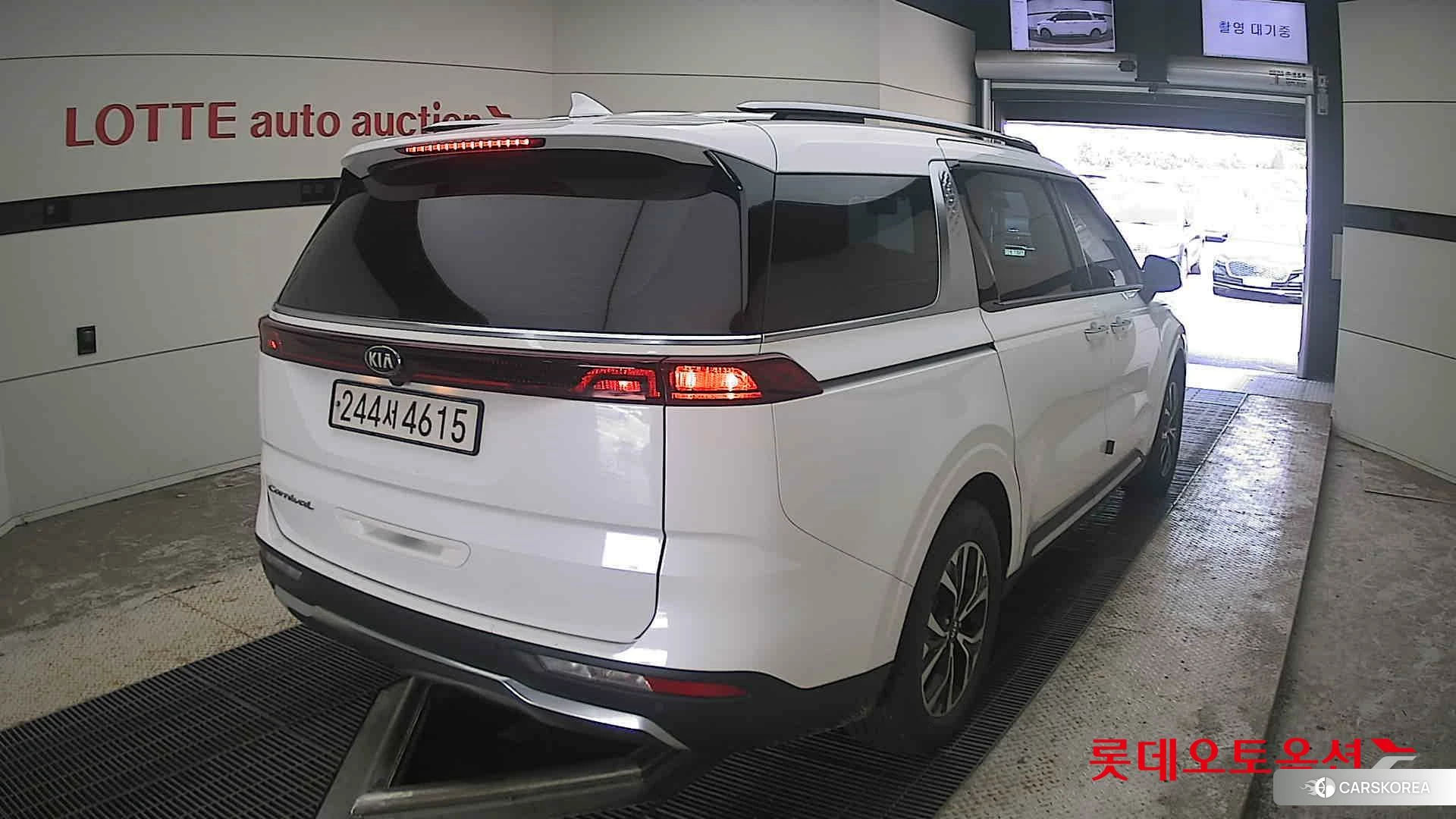 Kia Carnival id 4664337 из Кореи 11
