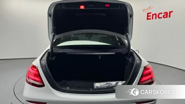 Mercedes-Benz E-Class W213 id 3844613 из Кореи 11