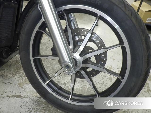 Harley-Davidson Softail Low Rider FXLR1750 id 3945722 из Японии 11