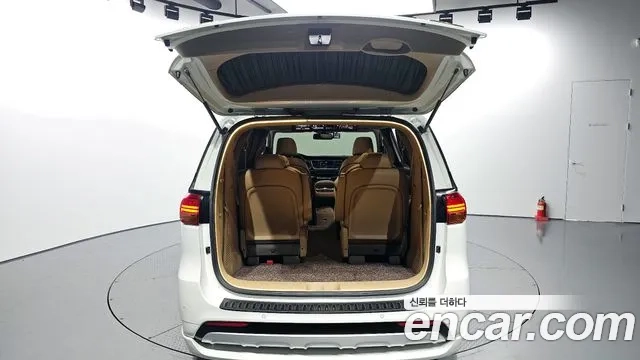 Kia All New Carnival id 2860720 из Кореи 11