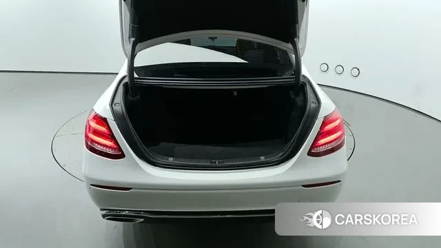 Mercedes-Benz E-Class W213 id 3045288 из Кореи 11