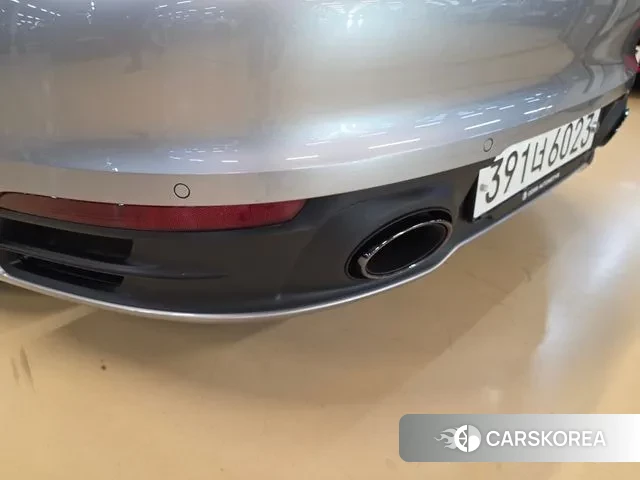 Porsche 911(992) id 3587965 из Кореи 11