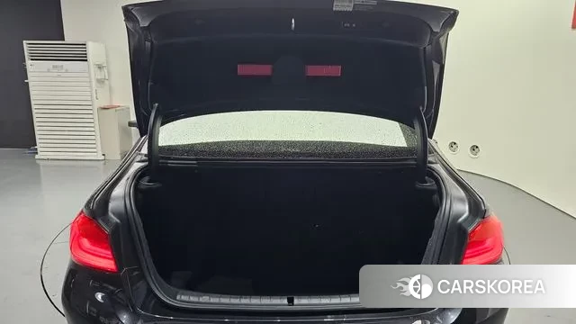 BMW 5 Series (G30) id 3248750 из Кореи 11