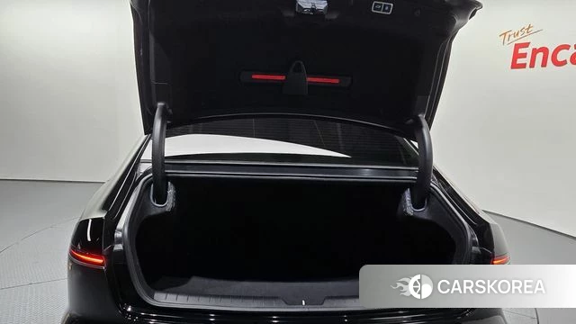 Hyundai Grandeur (GN7) id 4778626 из Кореи 11