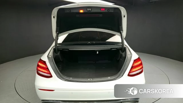 Mercedes-Benz E-Class W213 id 4232775 из Кореи 11
