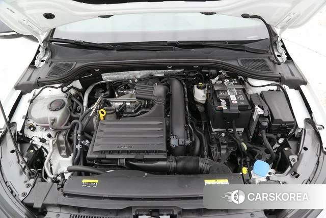 Volkswagen Golf id 4027653 из Китая 11