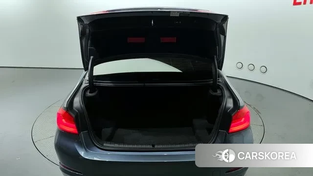 BMW 5 Series (G30) id 2981971 из Кореи 11