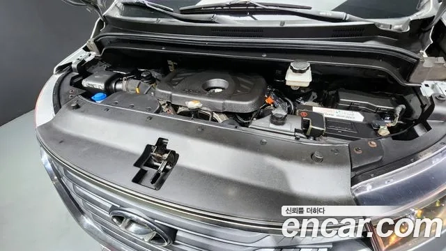 Hyundai The New Grand Starex id 2876431 из Кореи 11