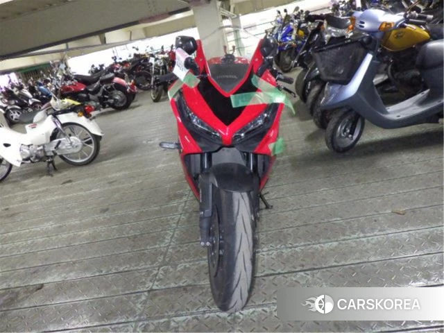 Honda CBR650R id 4184732 из Японии 11