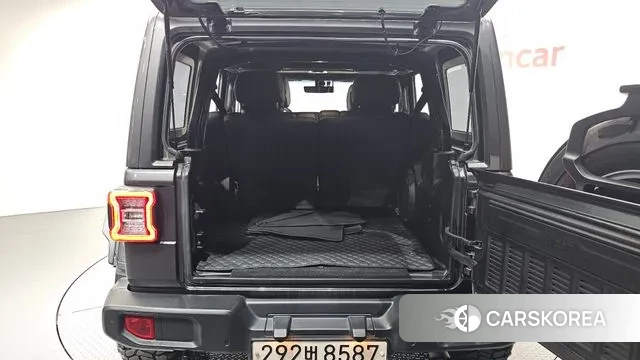 Jeep Wrangler (JL) id 3296465 из Кореи 11