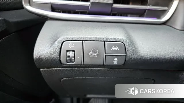 Hyundai Avante Hybrid (CN7) id 3324254 из Кореи 11