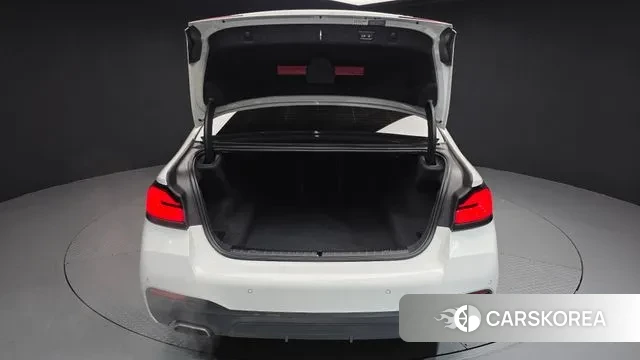 BMW 5 Series (G30) id 3519318 из Кореи 11