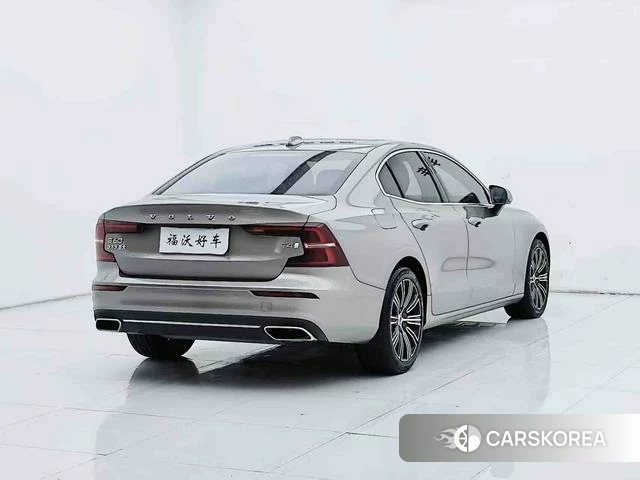 Volvo S60 id 4213313 из Китая 11