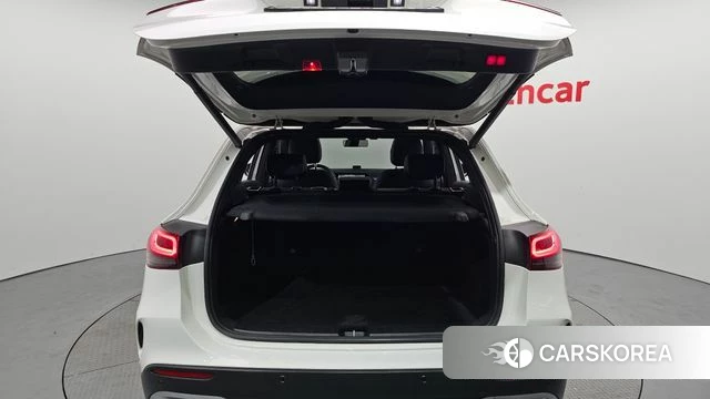 Mercedes-Benz GLA - Class H247 id 3923456 из Кореи 11