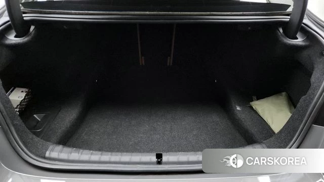 BMW 5 Series (G30) id 3843374 из Кореи 11