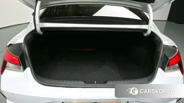 Hyundai Avante (CN7) id 3390015 из Кореи 11