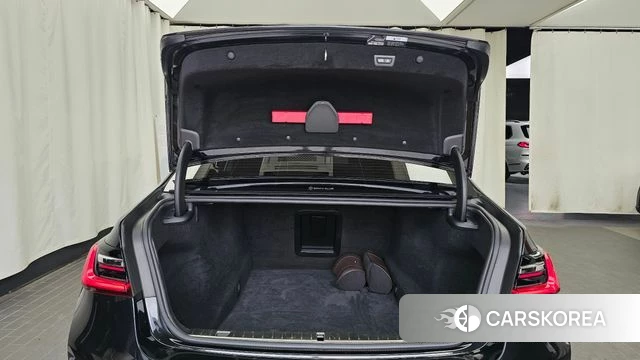 BMW 7 Series (G11) id 4759785 из Кореи 11