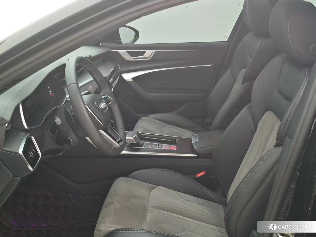 Audi A6L id 4510372 из Китая 11